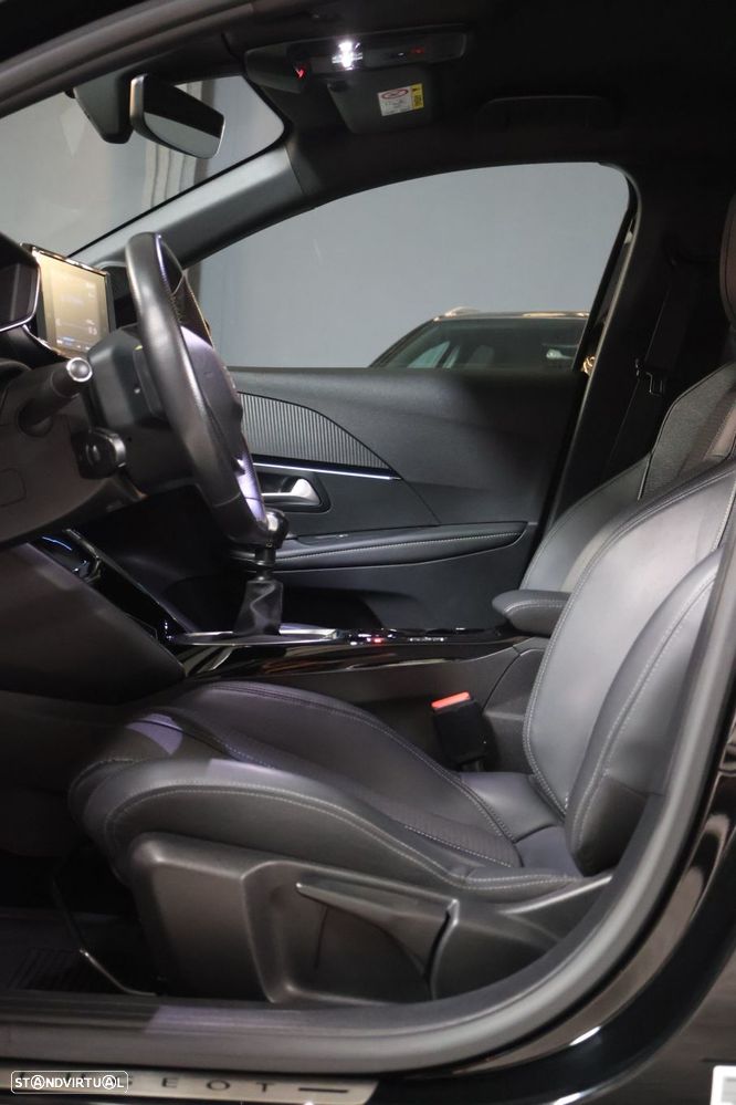 Peugeot 208 1.5 BlueHDi GT Line - 23