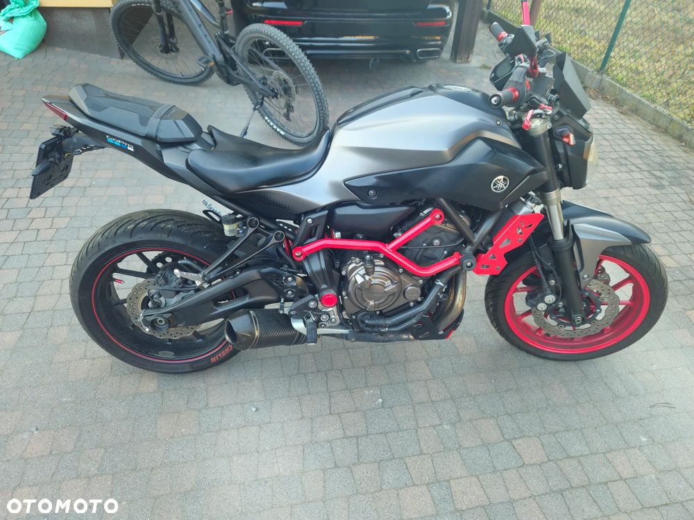 Yamaha MT - 1