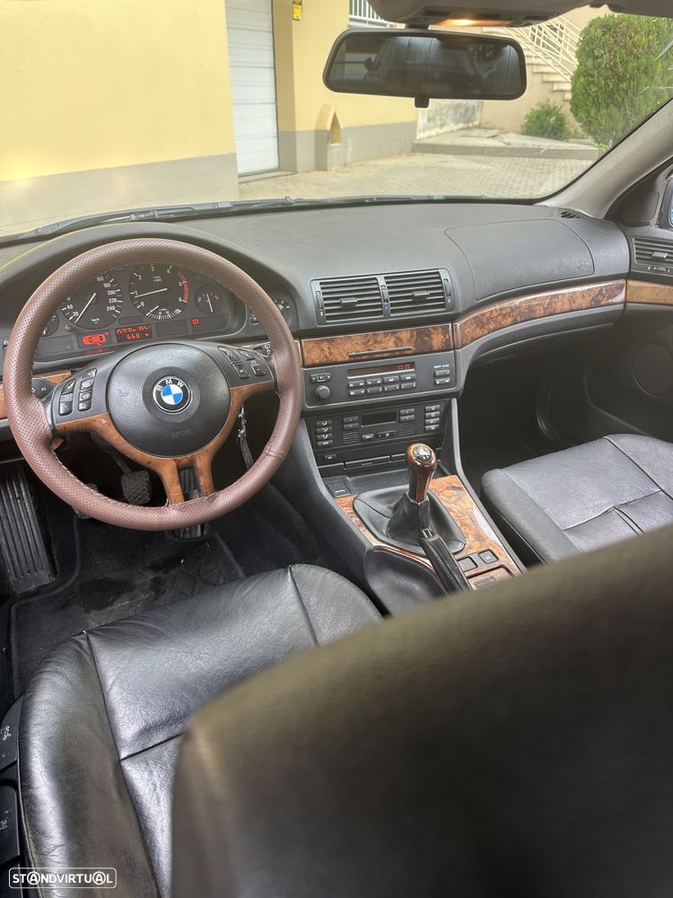 BMW 520 d Touring - 42