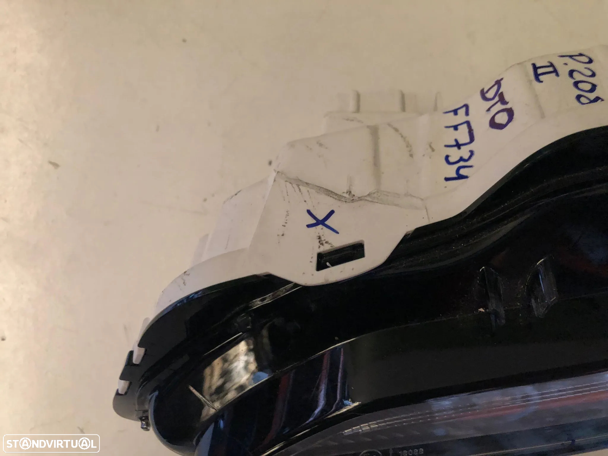 PEUGEOT 208 II FAROL DIURNO LED DIREITO - FF734 - 2