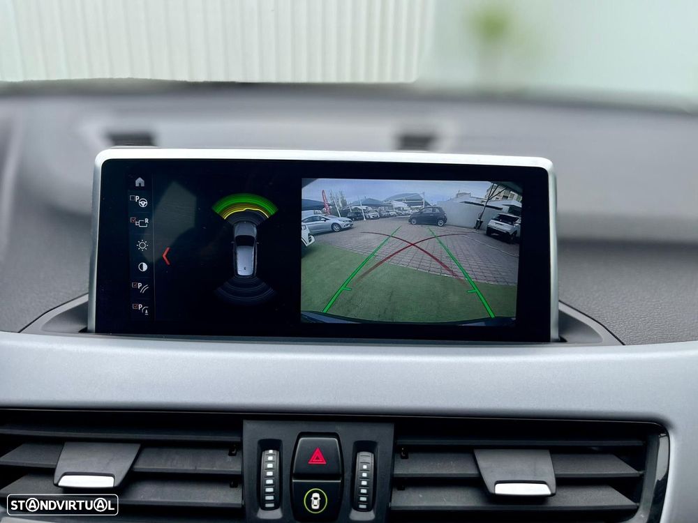 BMW X1 18 d sDrive Advantage Auto - 15