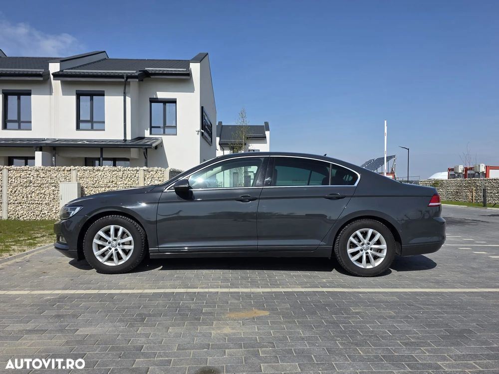 Volkswagen Passat 1.5 TSI ACT DSG Comfortline - 4