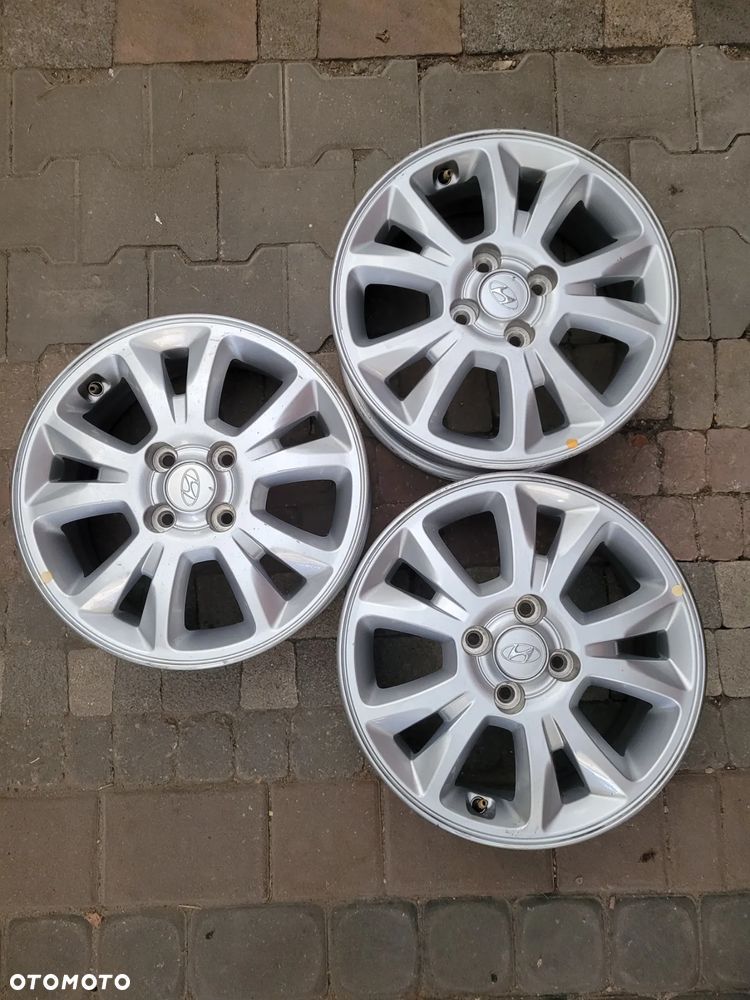 ALUFELGA HYUNDAI 6Jx15 ET47 4x100 - 52910 C8400 - 1