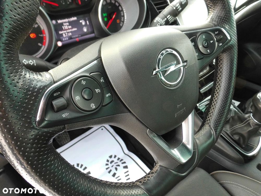 Opel Astra 1.4 Turbo Start/Stop Business - 24