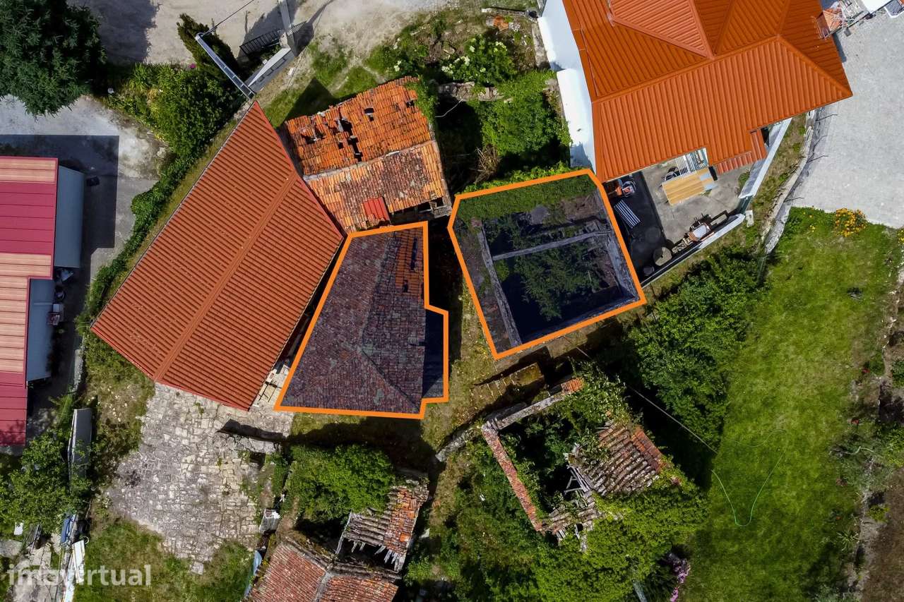 Duas Moradias em Santa Leocáda - Baião | Vistas sobre o Rio Douro - Grande imagem: 5/28