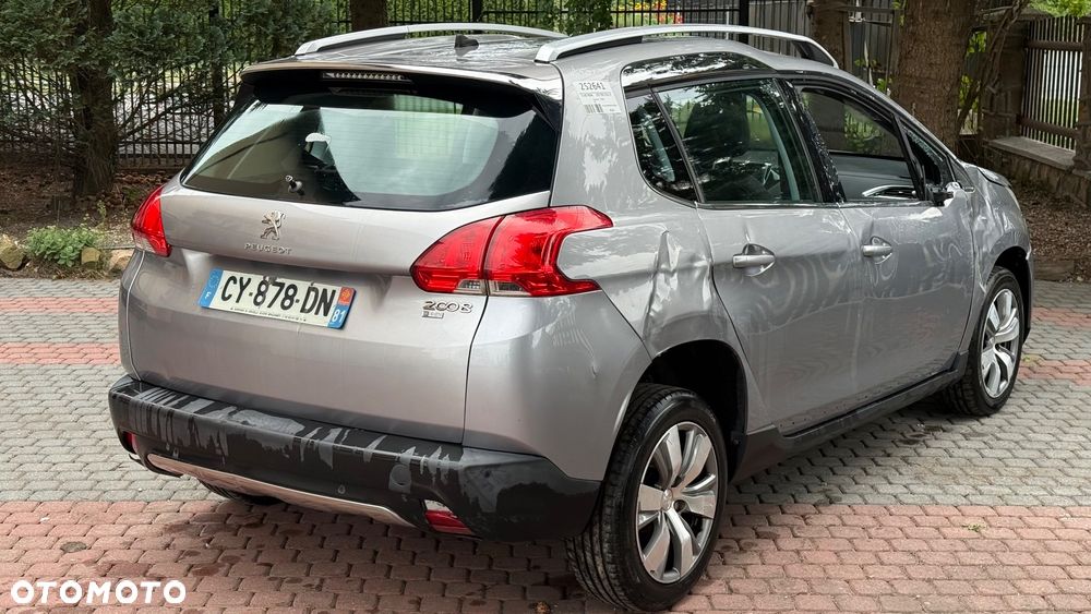 Peugeot 2008 1.6 e-HDi Allure S&S - 6