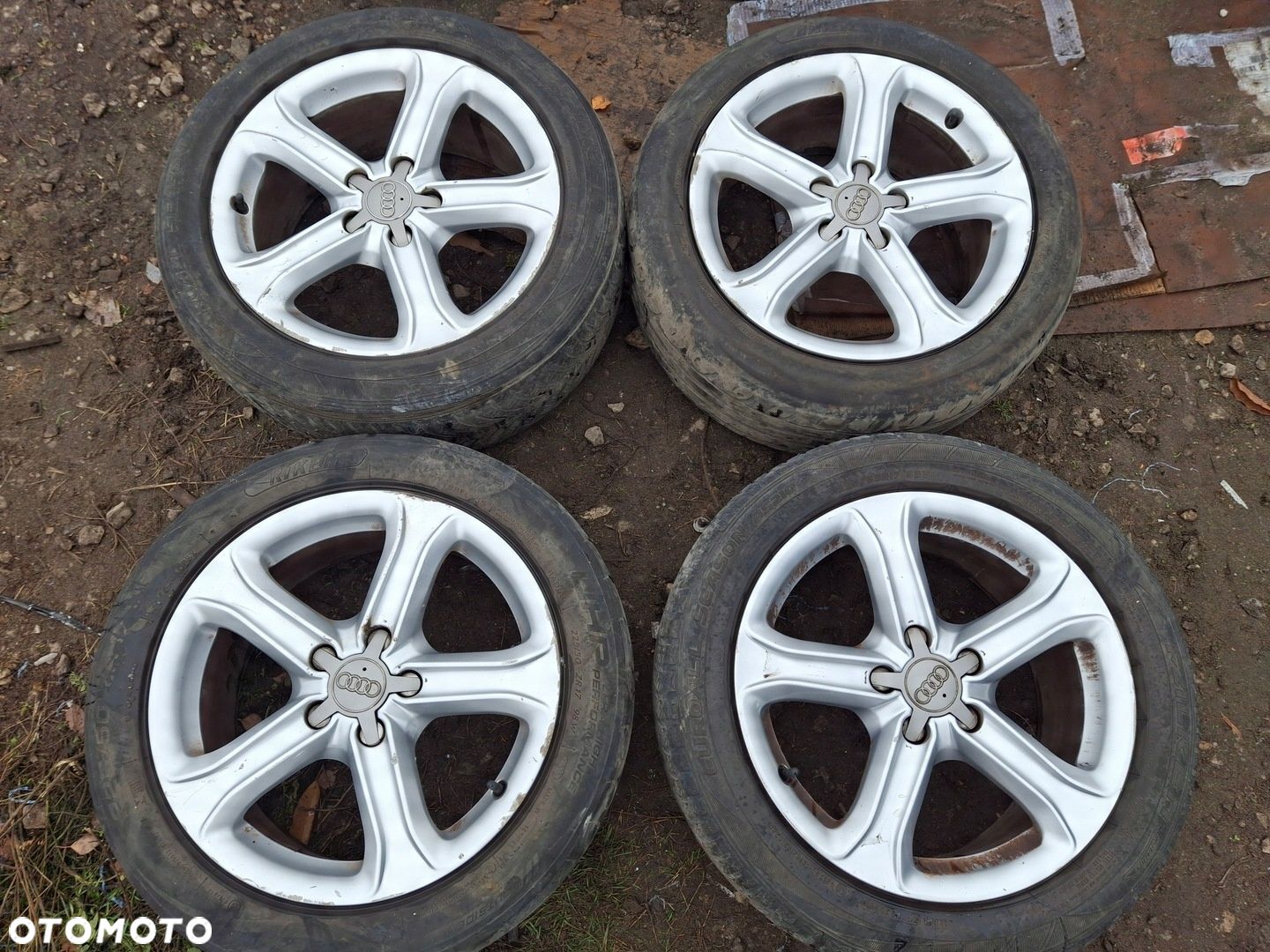 AUDI A4 B8 A5 8T KOŁA FELGI ALUMINIOWE 7,5x17 ET45 8K0601025BK - 1