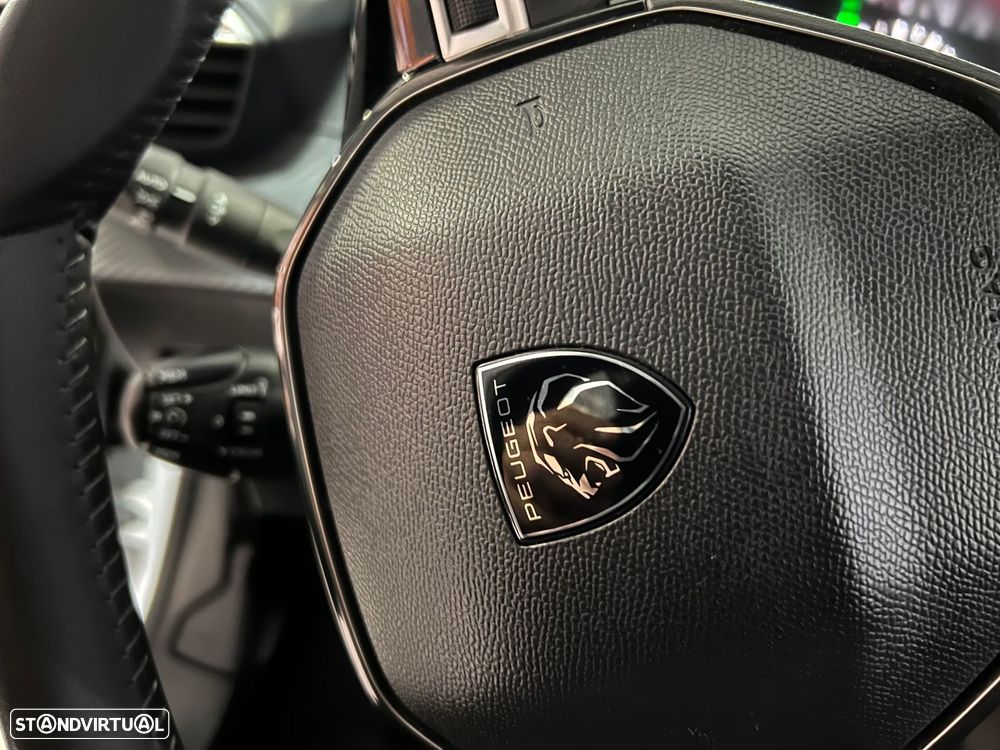 Peugeot 208 1.2 PureTech Active Pack - 12