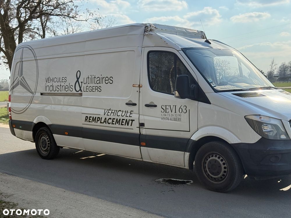 Mercedes-Benz Sprinter - 4