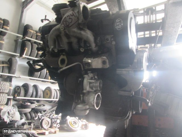 Motor AVQ VW TOURAN 2003 1.9 TDI  100 CV - 4