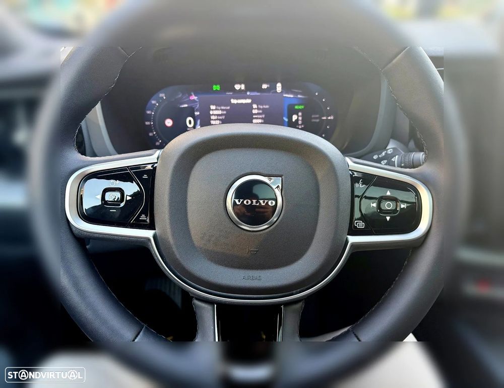 Volvo XC 60 2.0 T6 PHEV Black Edition AWD - 7