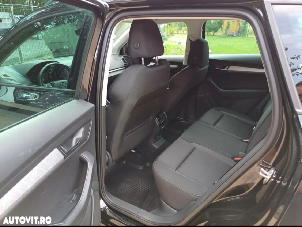 Skoda Karoq 2.0 TDI SCR 4x4 DSG Tour - 10