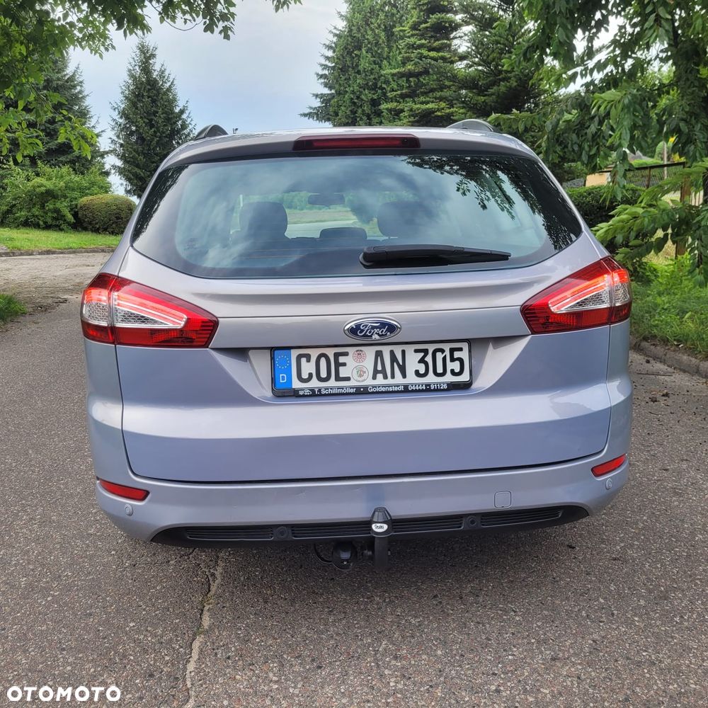 Ford Mondeo - 17