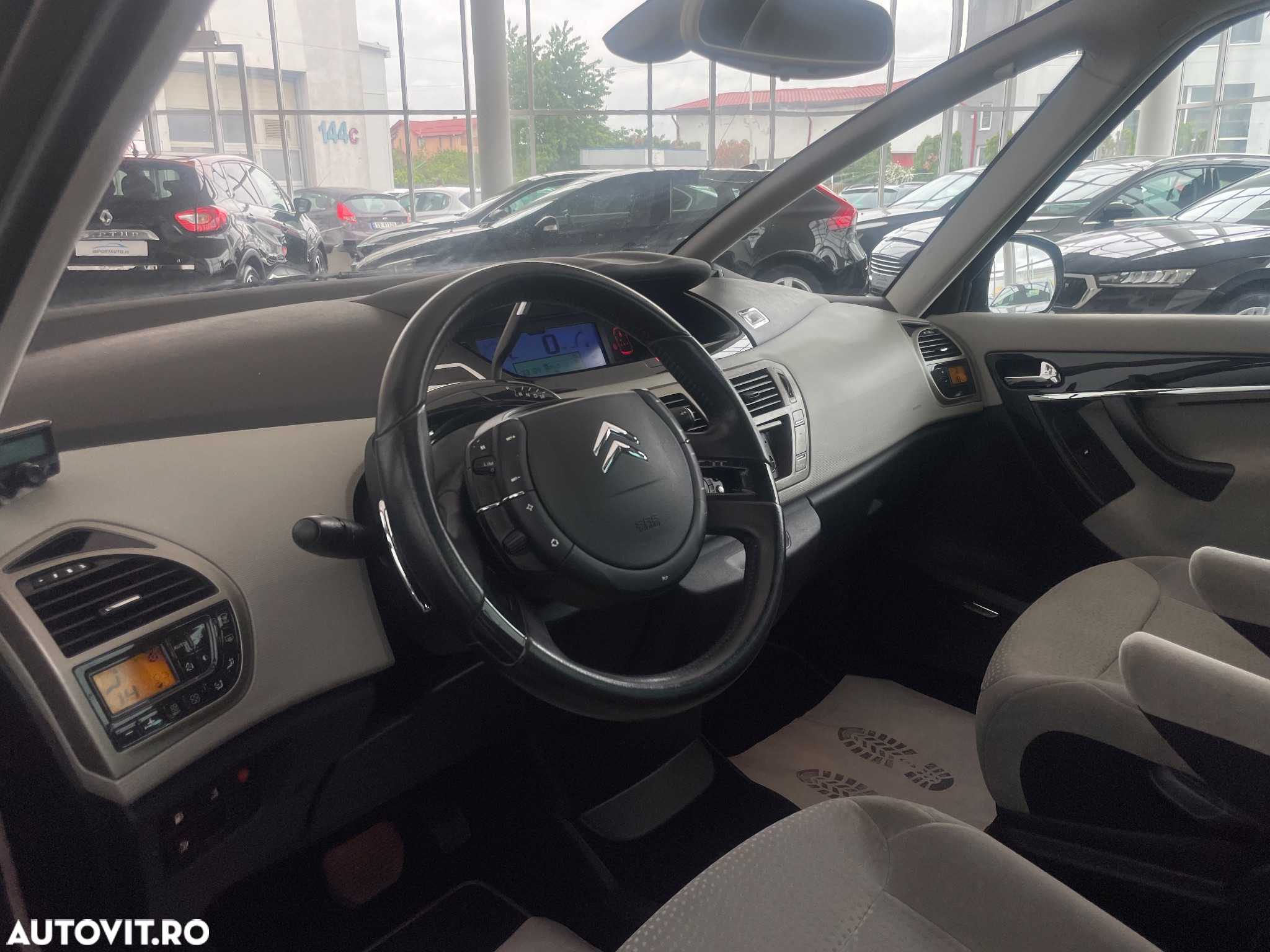Citroën C4 Picasso THP 140 Aut. Exclusive - 10