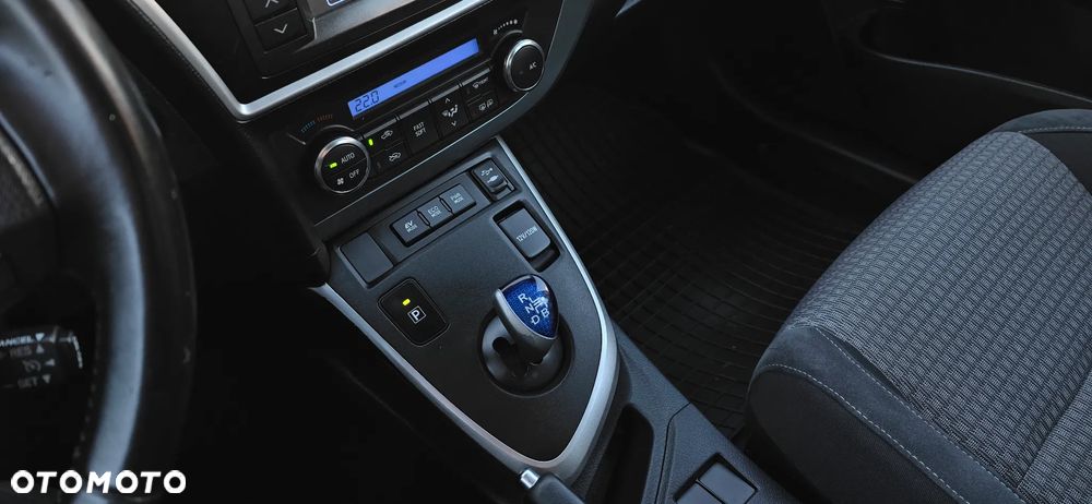 Toyota Auris - 38