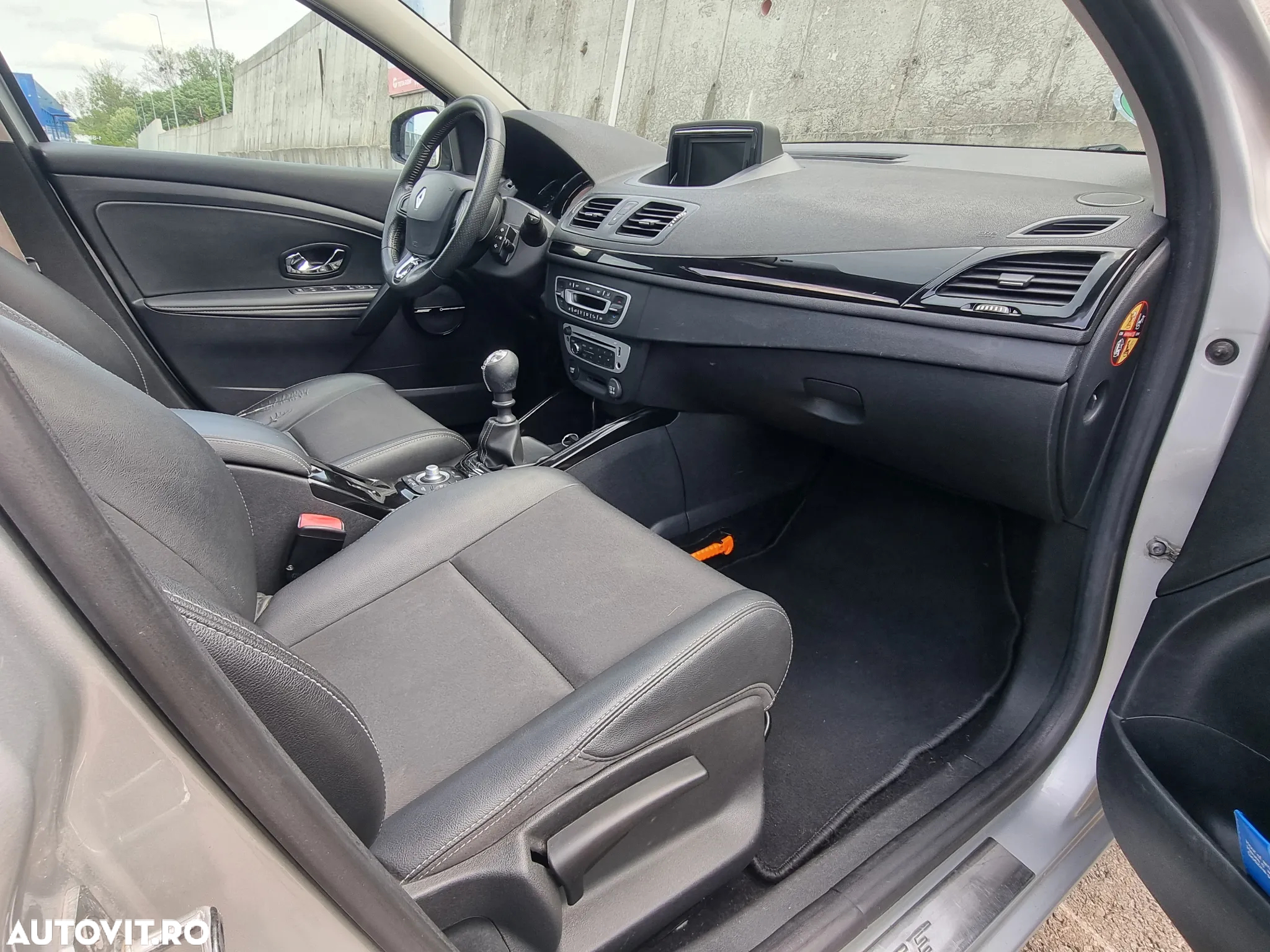 Renault Megane Grandtour ENERGY dCi 110 Start & Stopp Bose Edition - 7