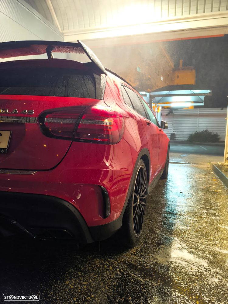 Mercedes-Benz GLA 45 AMG - 4