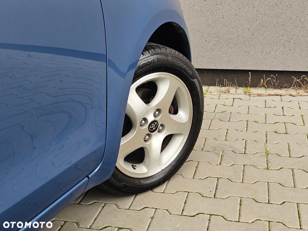 Toyota Yaris 1.3 VVT-i Luna - 24