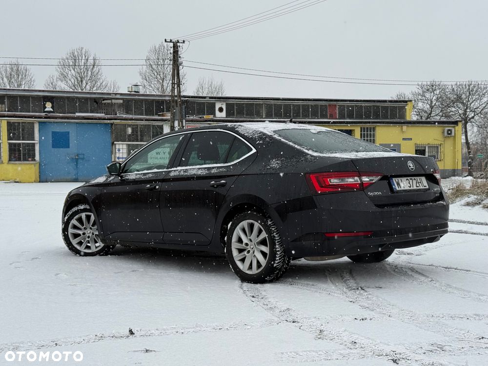 Skoda Superb 2.0 TDI 4x4 Ambition DSG - 7