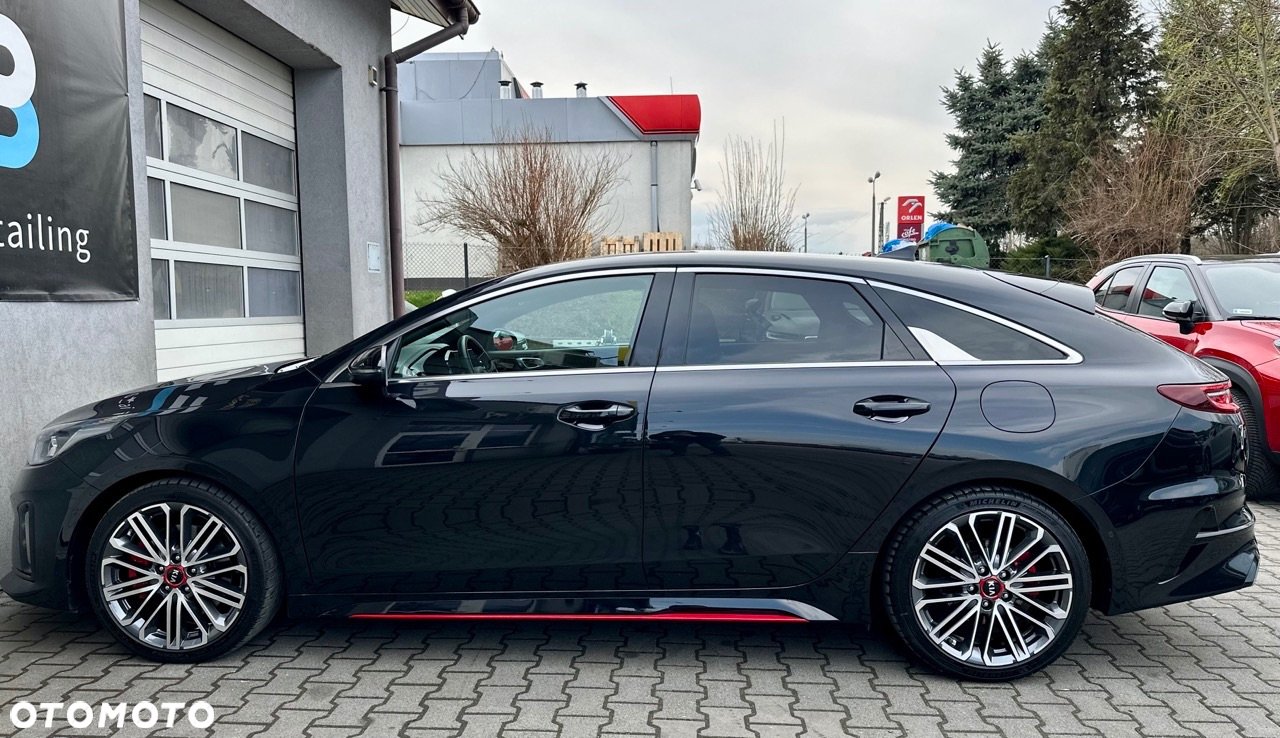 Kia ProCeed 1.6 T-GDI GT DCT - 8