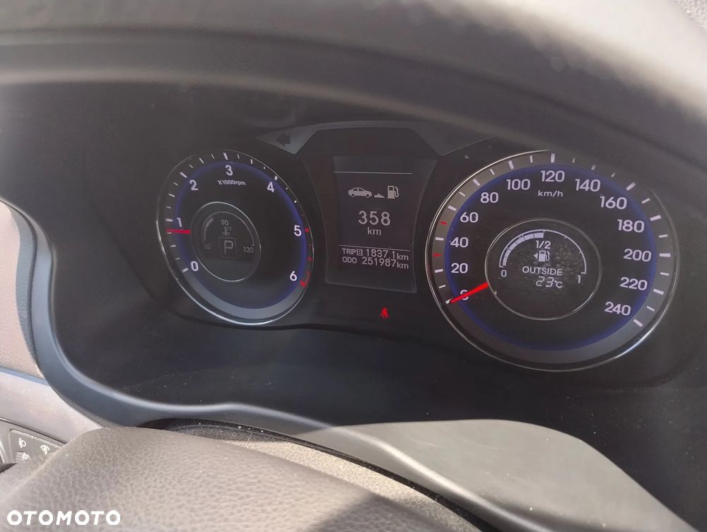 Hyundai i40 1.7 CRDi Premium - 13