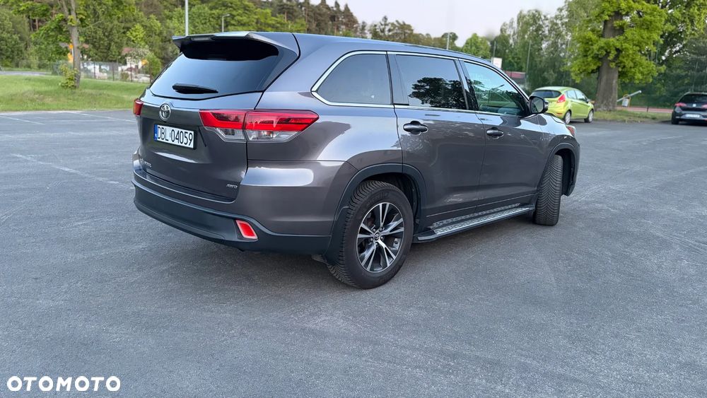 Toyota Highlander - 19