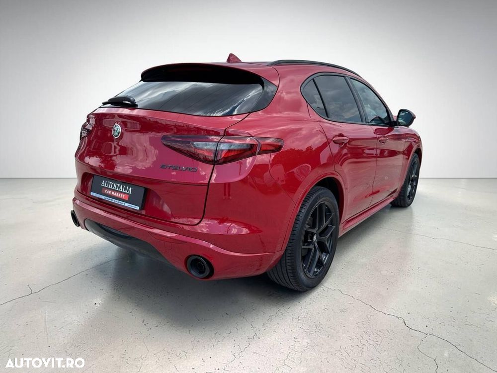 Alfa Romeo Stelvio - 22