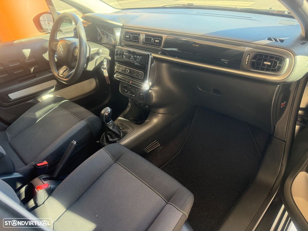Citroën C3 1.6 BlueHDi Exclusive - 30