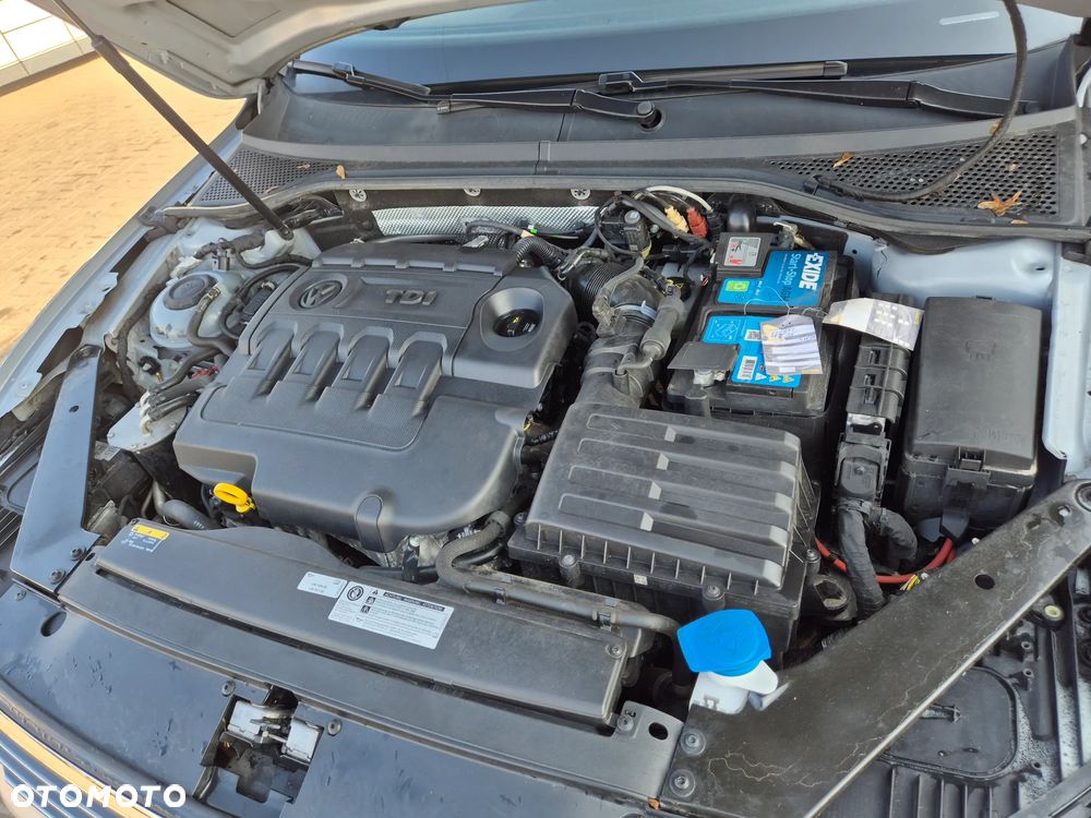 Volkswagen Passat - 41