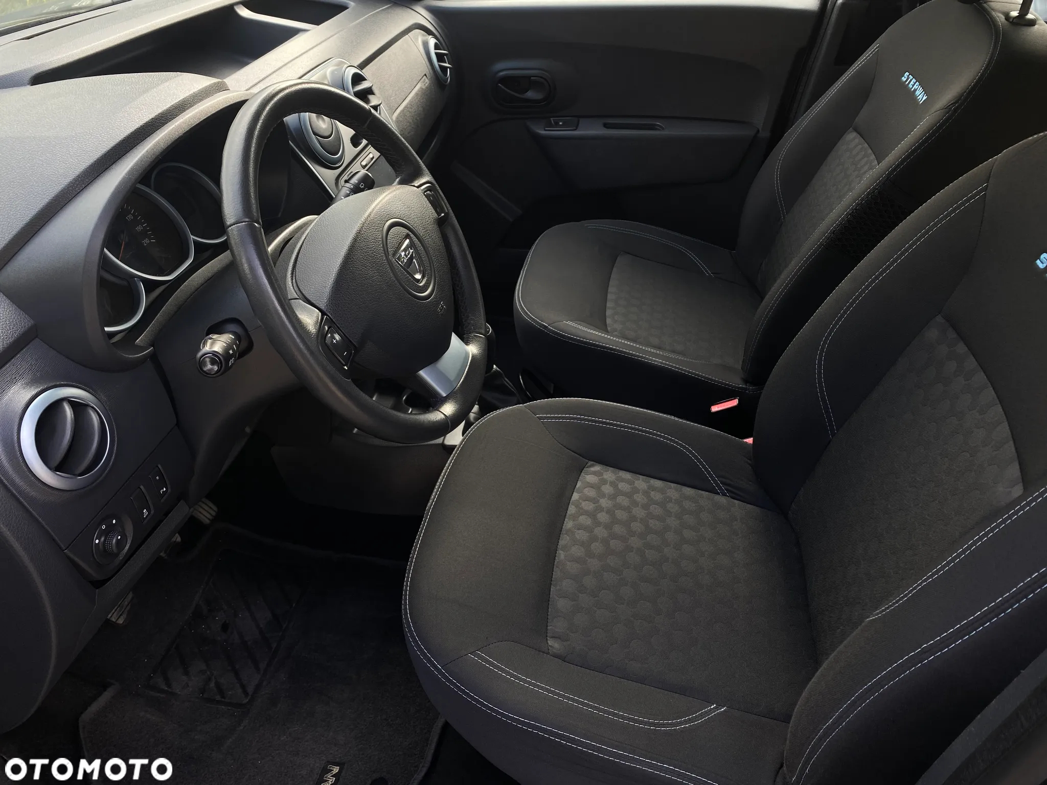 Citroën Berlingo Multispace VTi 120 SELECTION - 27