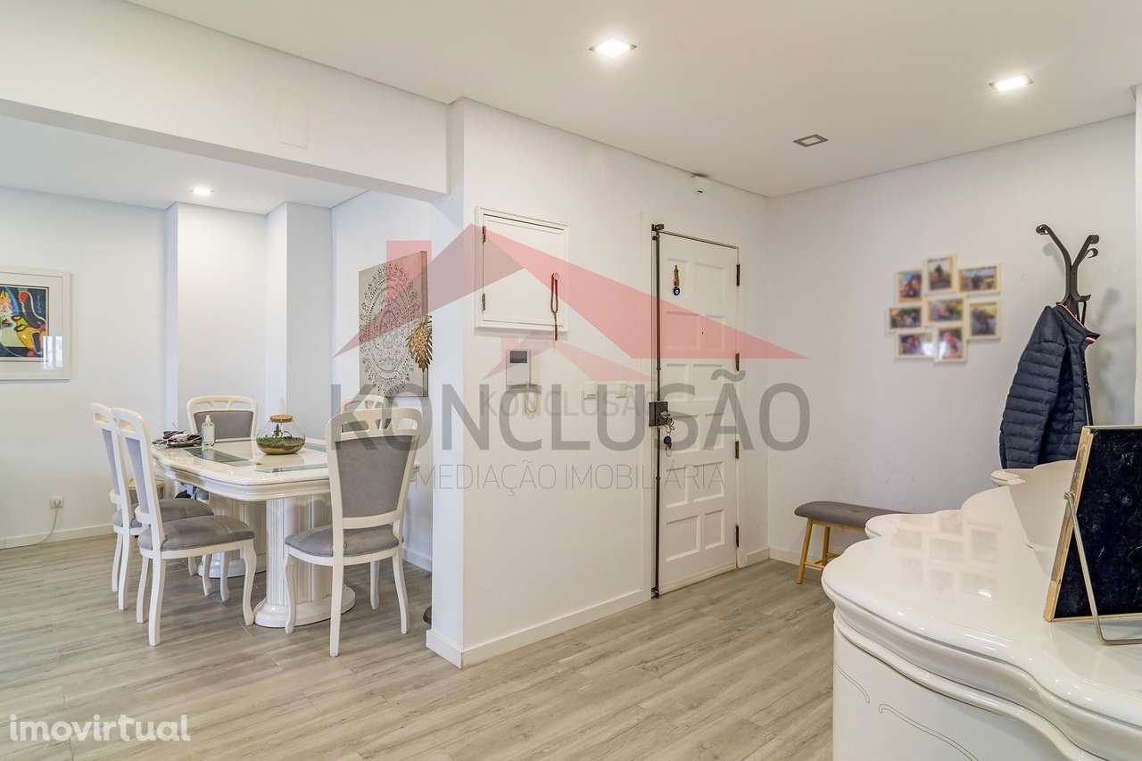 Apartamento T4 Remodelado com Vista Panorâmica para o Rio Tejo - Pó... - Grande imagem: 4/25