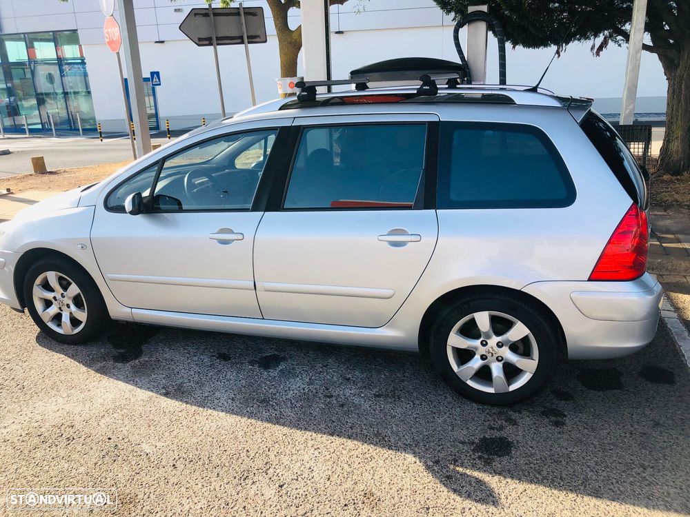 Peugeot 307 SW 1.6 HDi FAP SE Navteq - 27