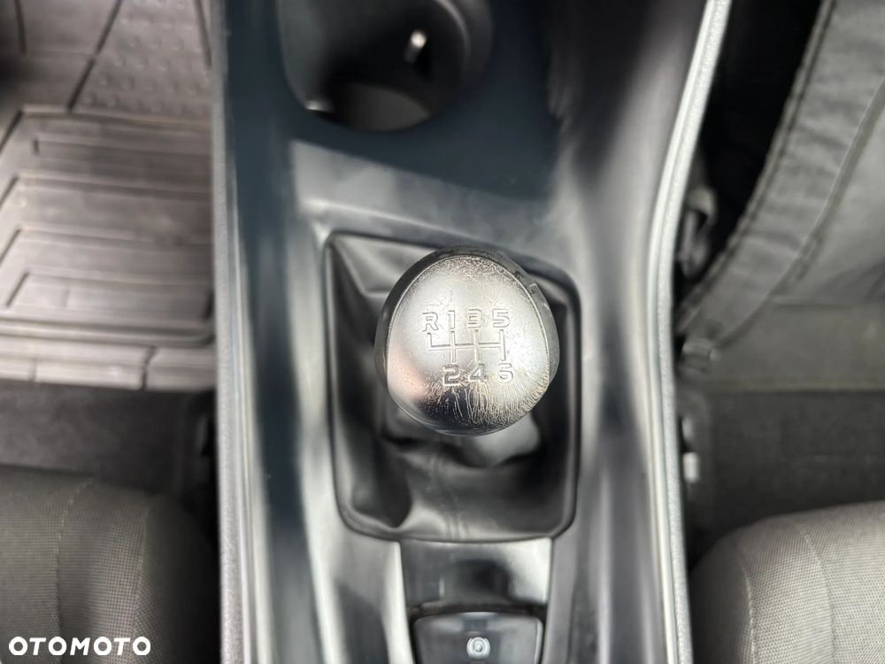 Toyota C-HR 1.2 T GPF Premium - 24