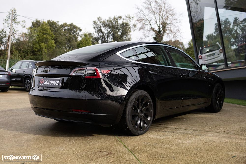 Tesla Model 3 Standard Range Plus RWD - 24