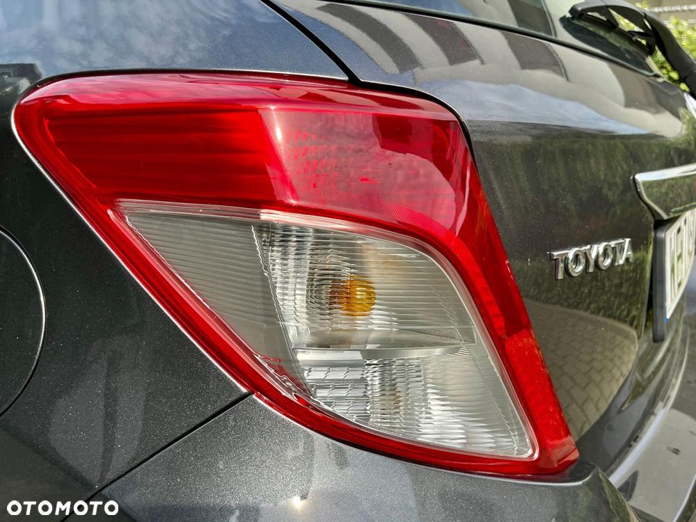 Toyota Yaris 1.33 Luna - 17
