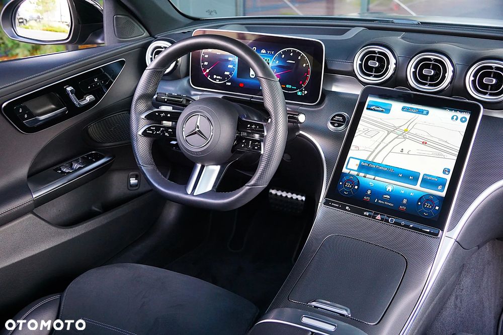 Mercedes-Benz Klasa C 300 mHEV 4-Matic AMG - 22