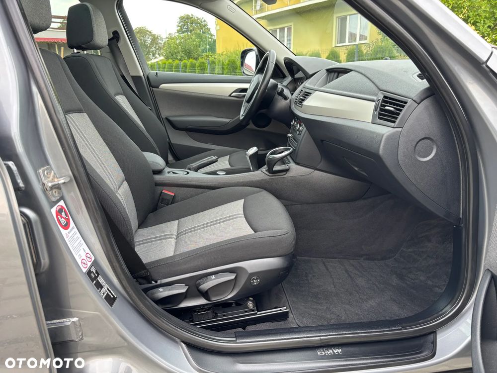 BMW X1 sDrive18d xLine - 9