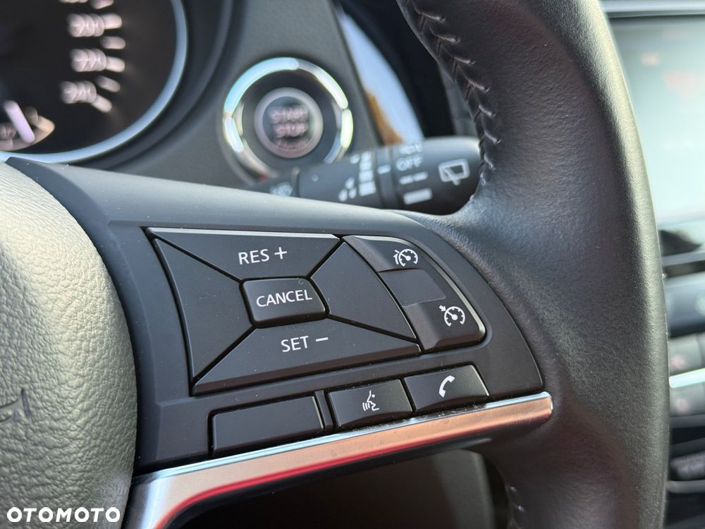 Nissan Qashqai 1.3 DIG-T DCT TEKNA+ - 20