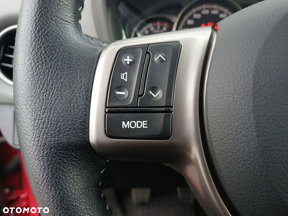 Toyota Yaris 1.0 Active EU6 - 28