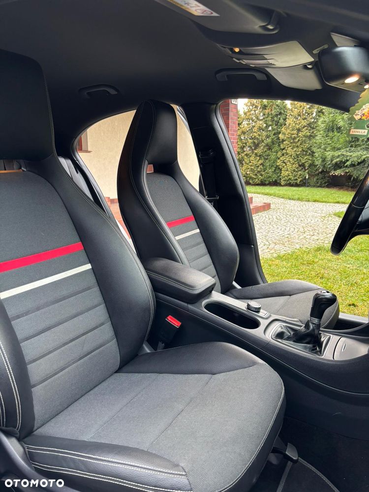 Mercedes-Benz Klasa A 180 (BlueEFFICIENCY) Style - 10