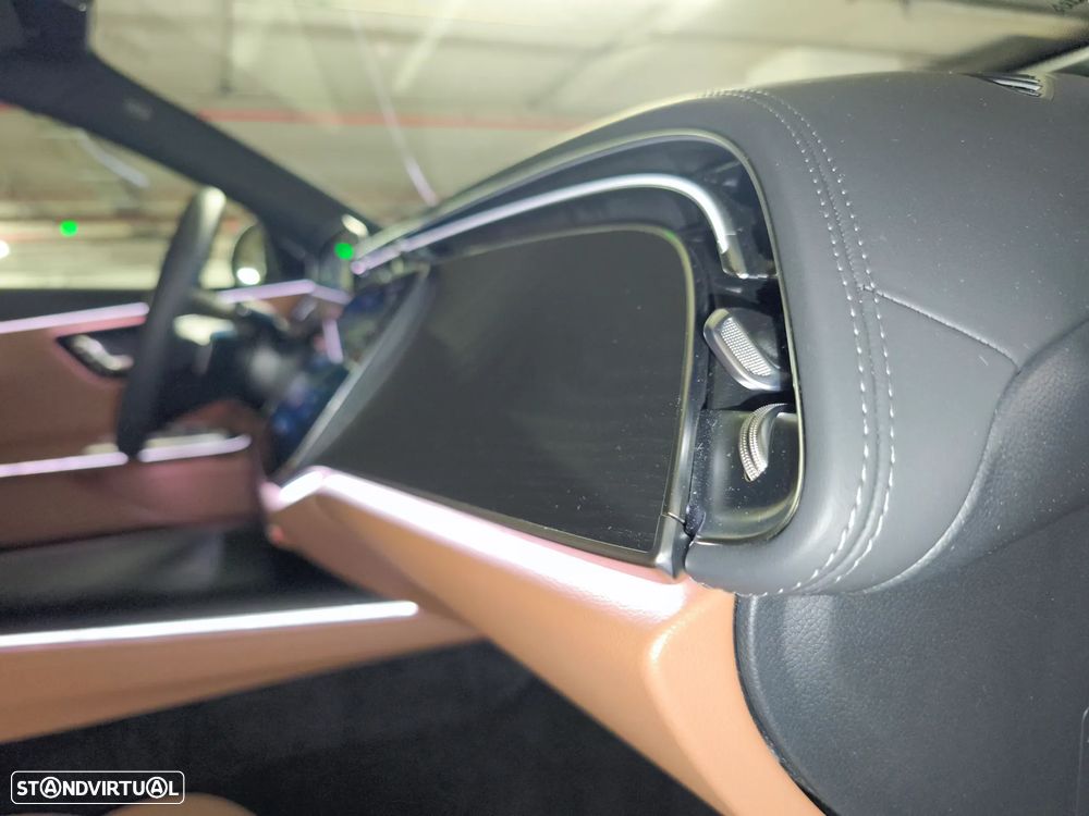 Mercedes-Benz E 300 de - 11