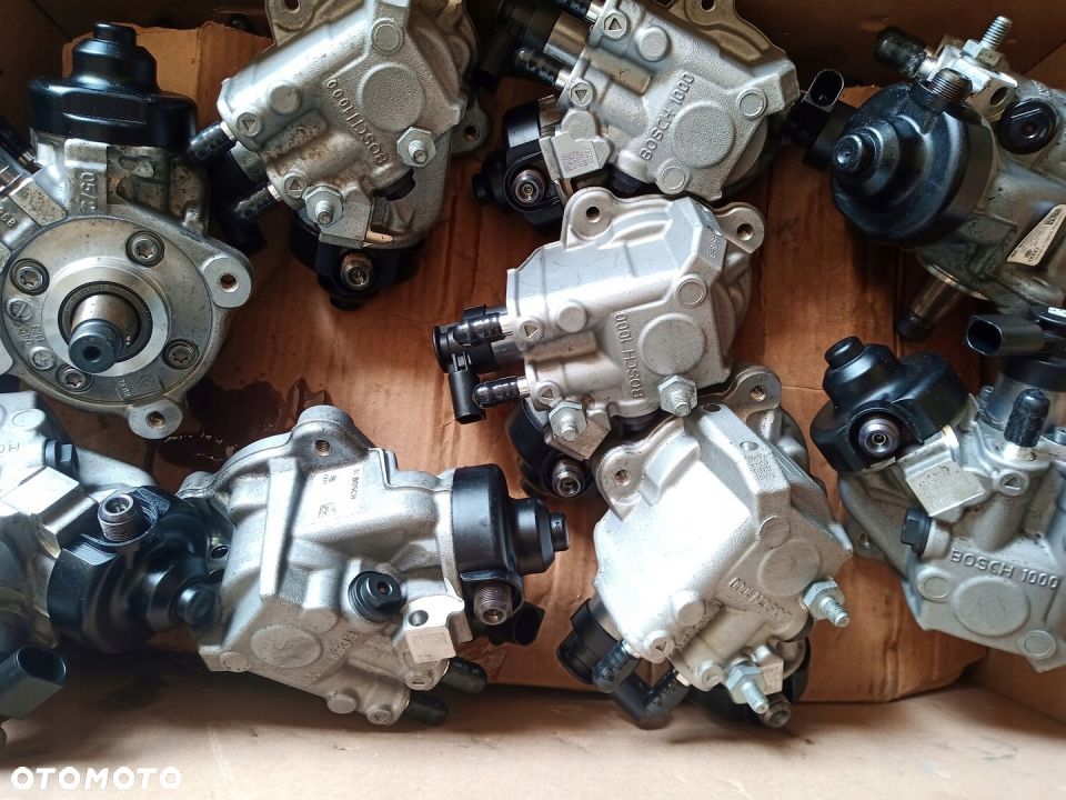 POMPA WTRYSKOWA VW GOLF AUDI A4 A5 A6 2.0 TDI - 1