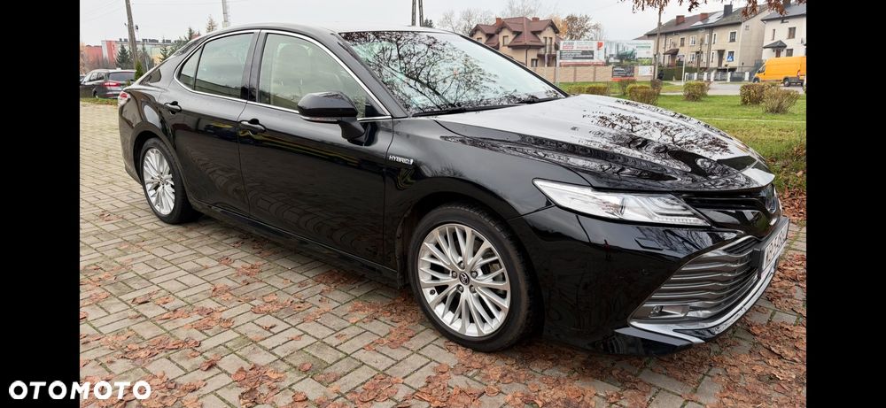 Toyota Camry 2.5 Hybrid Executive CVT - 3