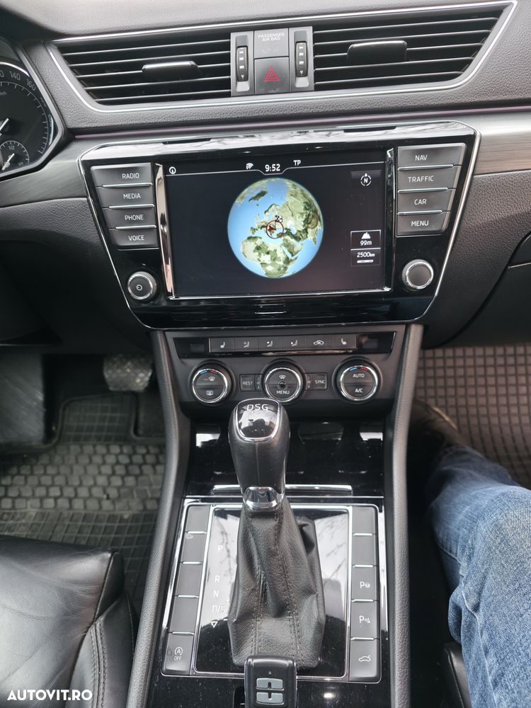Skoda Superb 1.6 TDI DSG Style - 6