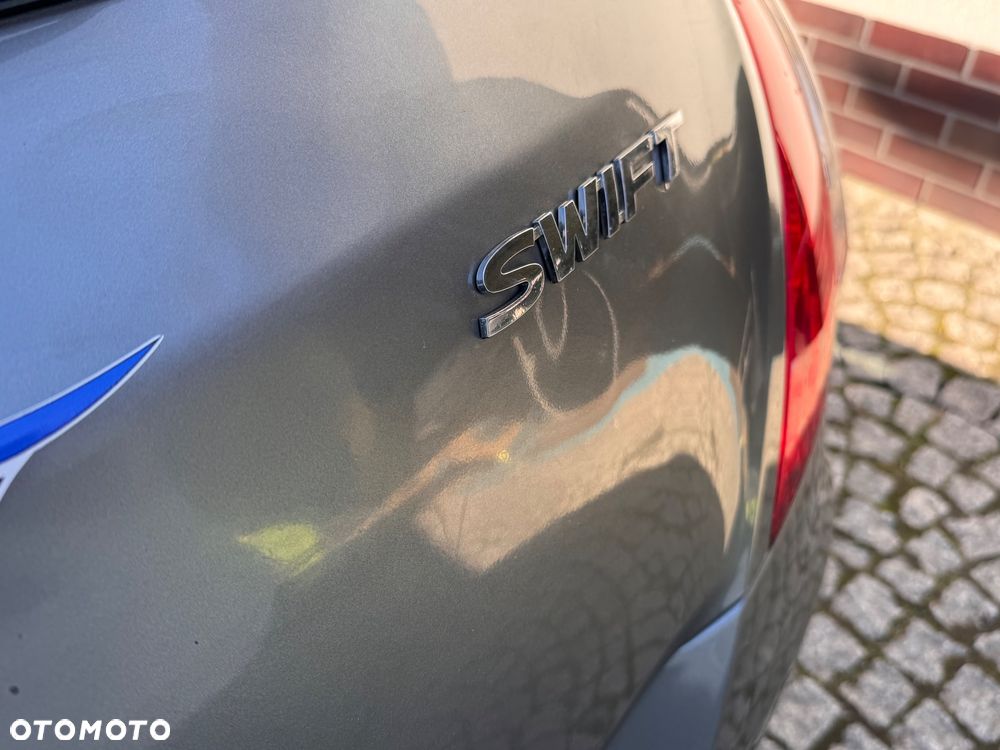 Suzuki Swift - 11