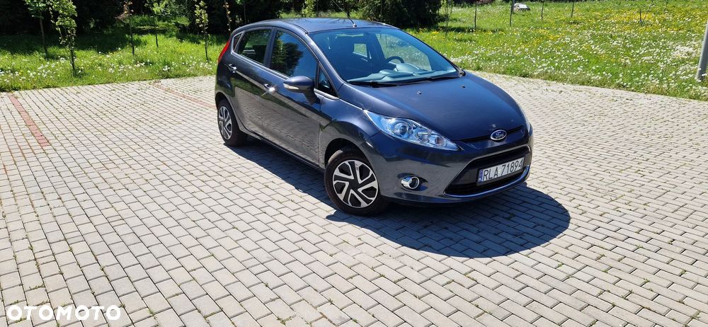 Ford Fiesta 1.25 Champions Edition - 3