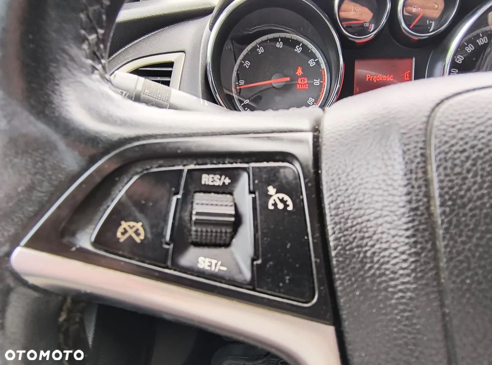 Opel Astra IV 1.6 Enjoy EU6 - 11
