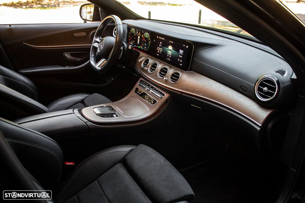 Mercedes-Benz E 300 de 4Matic T 9G-TRONIC Night Edition - 28