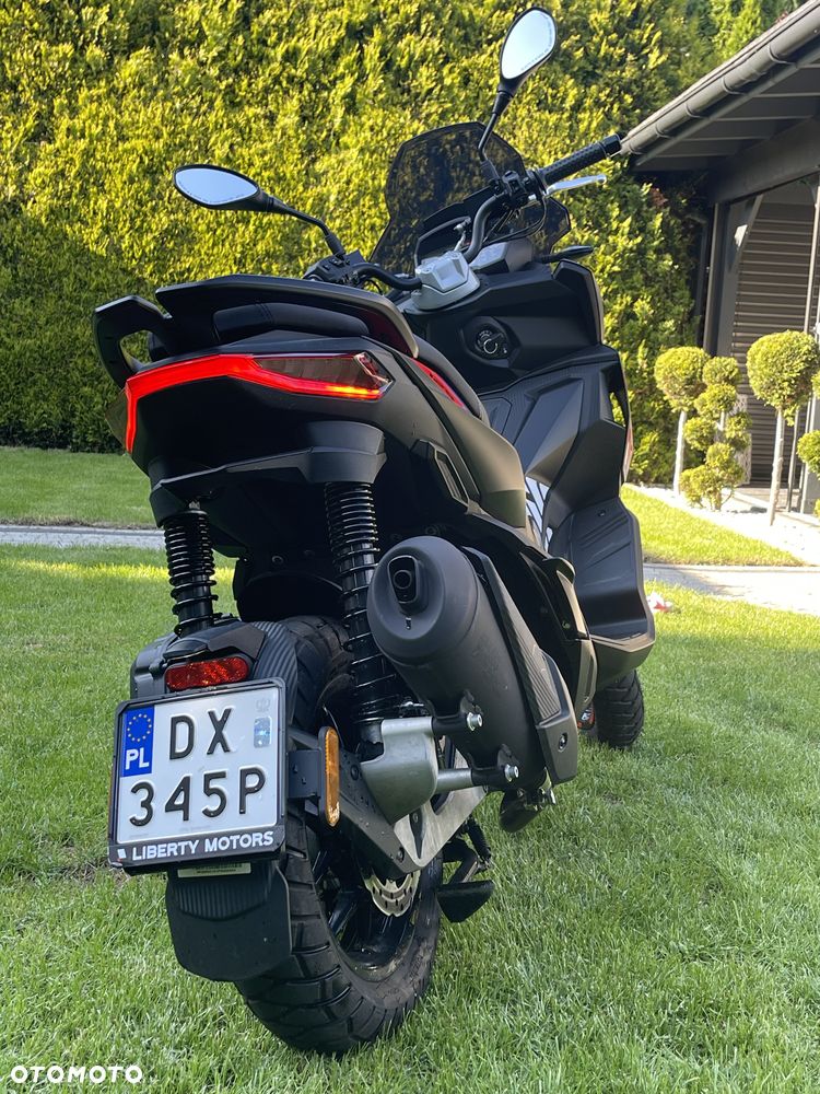 Aprilia SR - 16