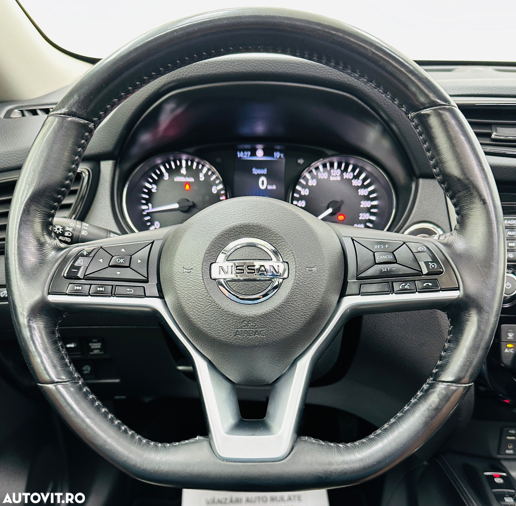 Nissan X-Trail - 31
